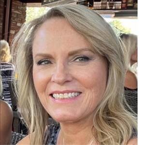 Meet your Posher, Cindy